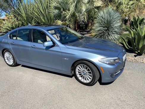 Used 2013 BMW ActiveHybrid 5 RWD image 15