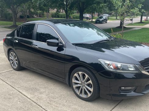 Used 2014 Honda Accord Sport image 4