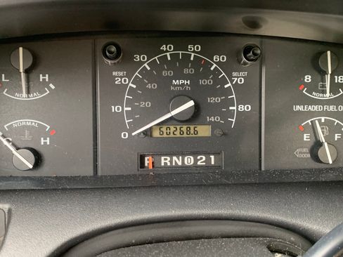 Used 1994 Ford F150 2WD Regular Cab image 23