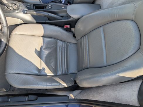 Used 2001 Porsche Boxster image 15