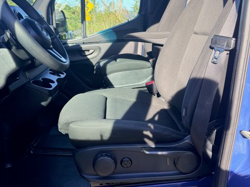 Used 2019 Mercedes-Benz Sprinter 144 Cargo image 24