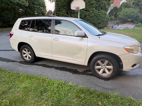 Used 2008 Toyota Highlander 4WD image 4