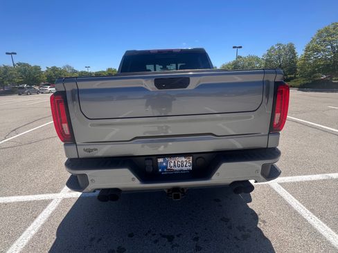 Used 2020 GMC Sierra 1500 AT4 w/ AT4 Premium Package AWD/4WD image 5