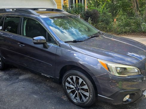 Used 2017 Subaru Outback 2.5i Limited AWD/4WD image 2