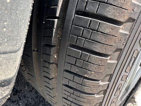 Used 2019 Volvo XC90 T5 Momentum w/ Advanced Package image 5