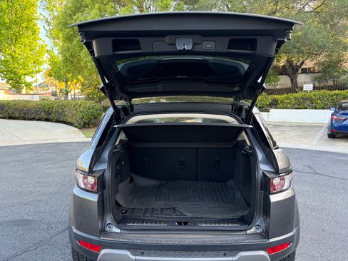 Used 2015 Land Rover Range Rover Evoque Pure Plus AWD/4WD image 11