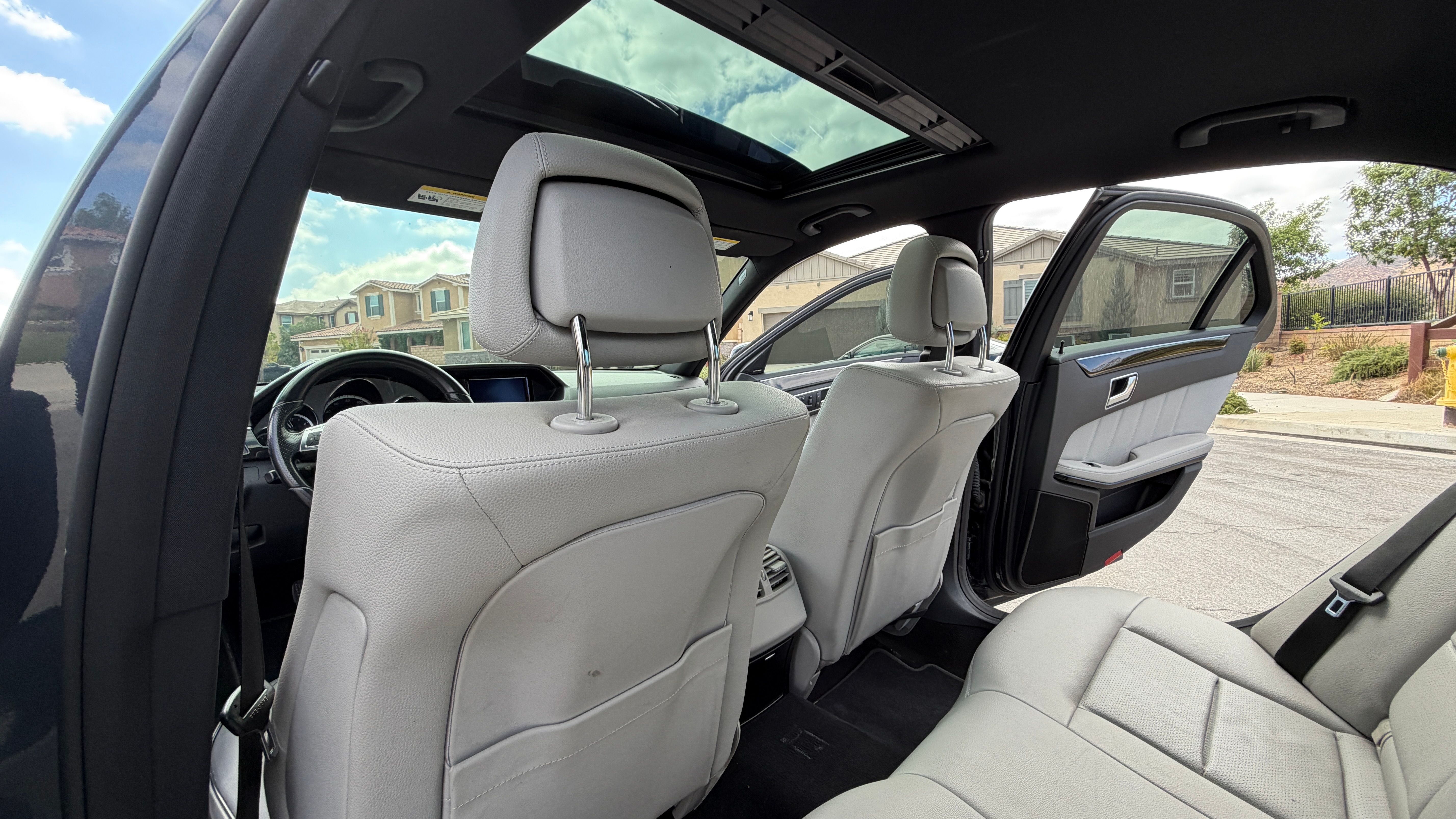Used 2012 Mercedes-Benz E 350 Sedan image 23