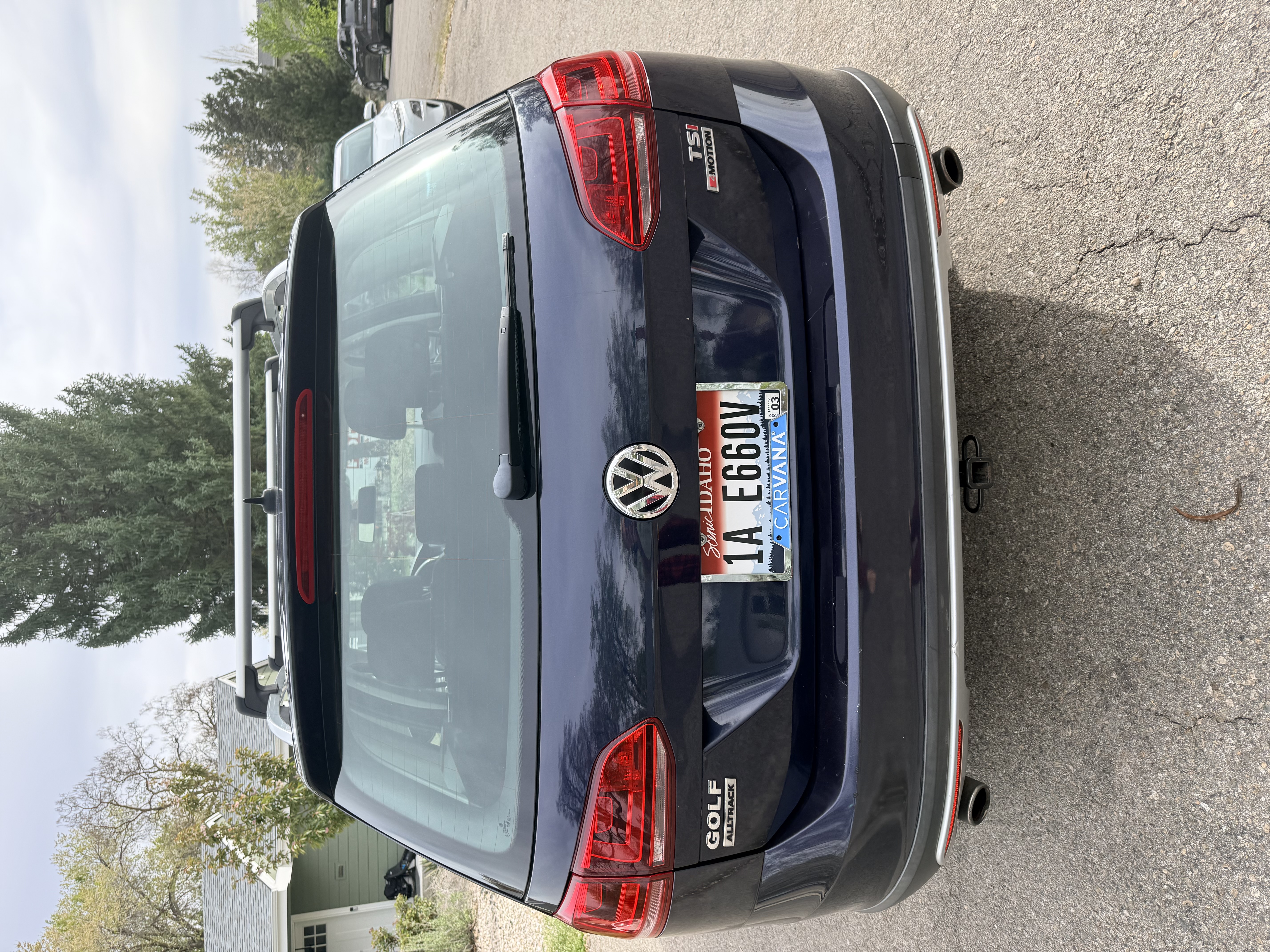 Used 2017 Volkswagen Golf Alltrack SE AWD/4WD image 5