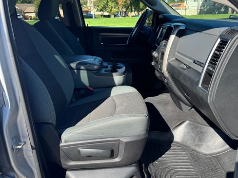 Used 2016 RAM 1500 Big Horn image 23