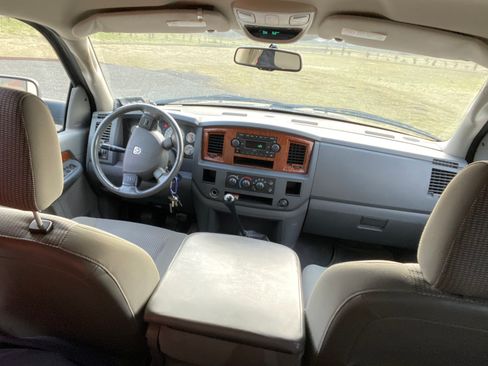 Used 2006 Dodge Ram 3500 Truck SLT w/ Quad Cab Big Horn Value Group image 13