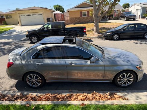 Used 2016 Mercedes-Benz C 300 Sedan image 9