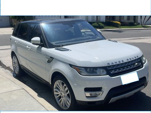 Used 2016 Land Rover Range Rover Sport HSE AWD/4WD image 6