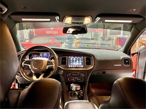 Used 2018 Dodge Charger GT image 19