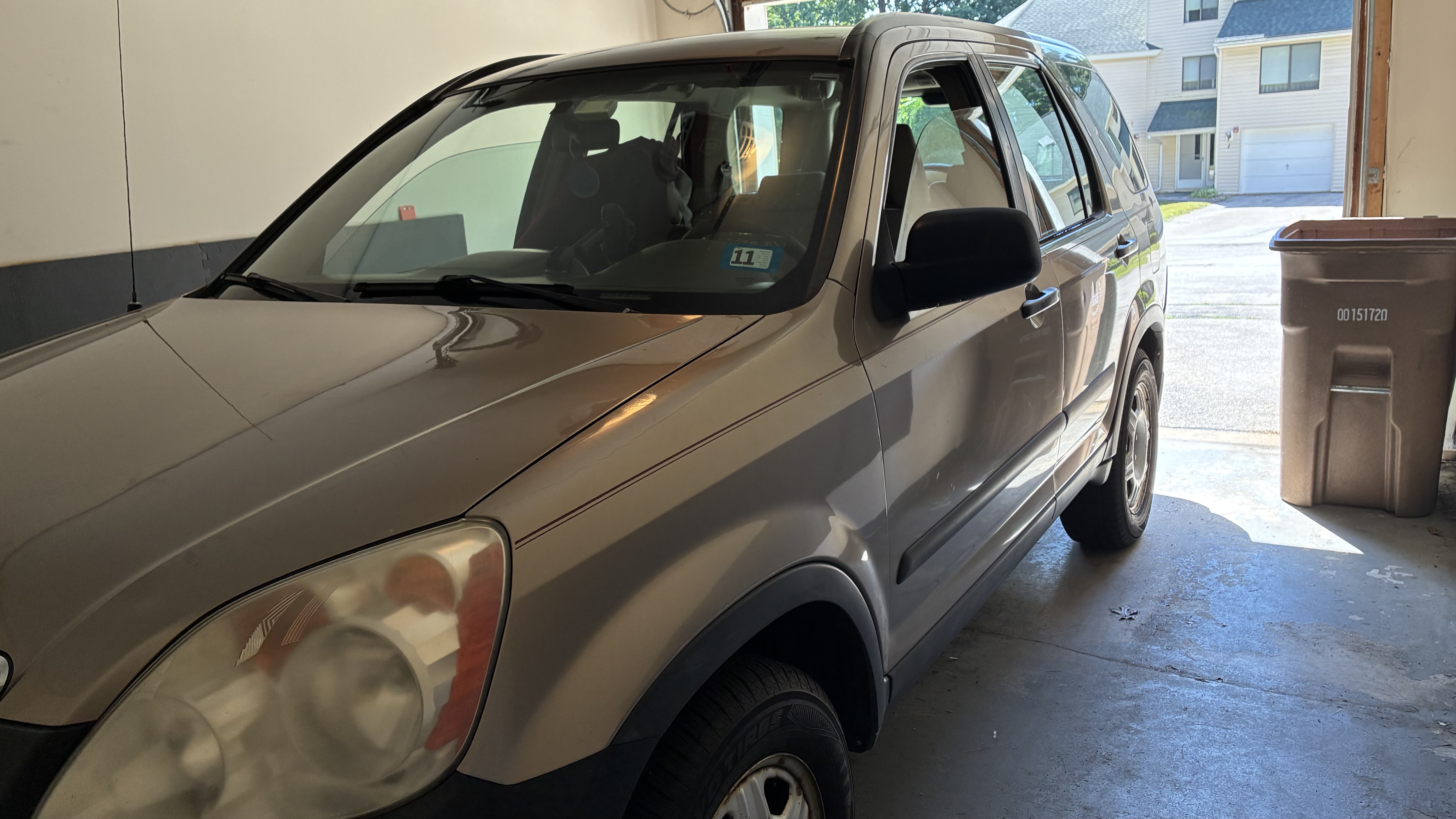 Used 2005 Honda CR-V LX image 9
