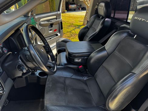 Used 2004 Dodge Ram 1500 Truck 2WD Regular Cab image 11