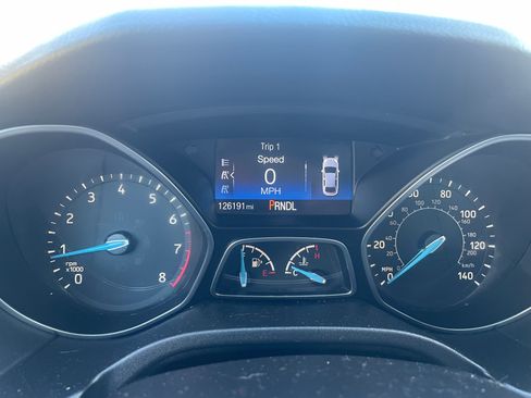 Used 2017 Ford Focus S image 8