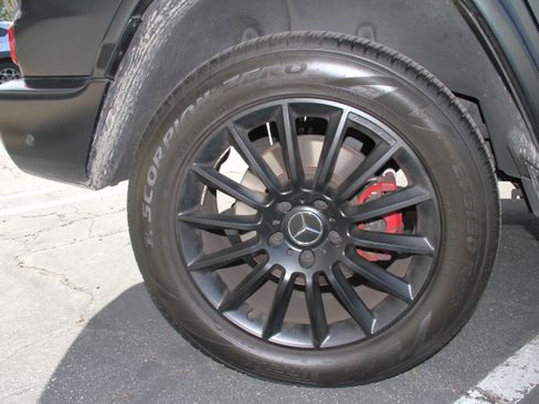 Used 2021 Mercedes-Benz G 550 image 8