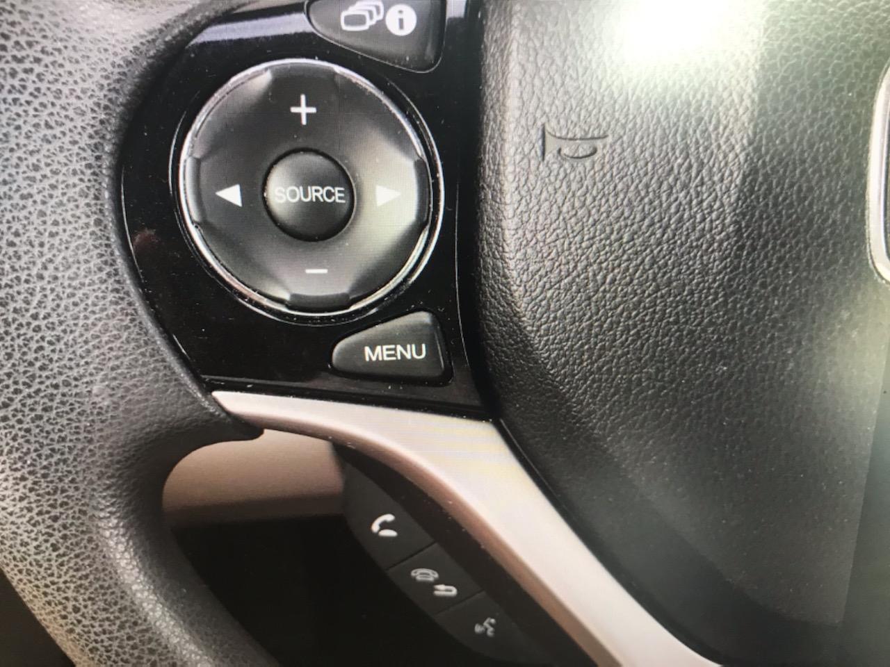 Used 2013 Honda Civic Hybrid Sedan image 10