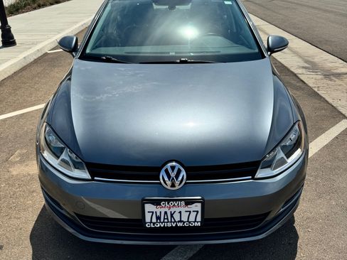 Used 2017 Volkswagen Golf Wolfsburg Edition FWD image 9