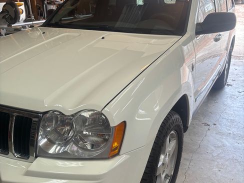 Used 2006 Jeep Grand Cherokee Limited image 11