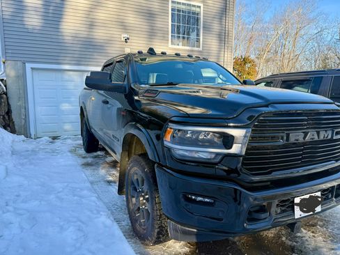 Used 2022 RAM 2500 Laramie image 2