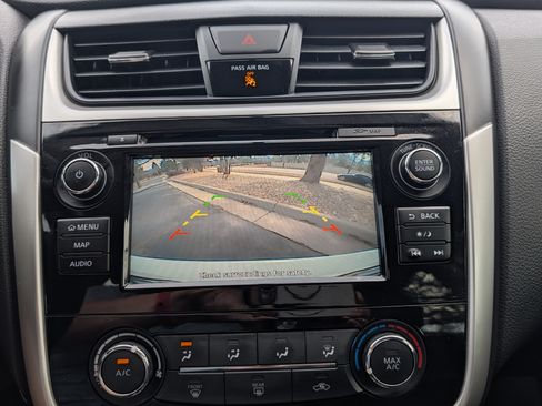 Used 2018 Nissan Altima 2.5 SR w/ SR Midnight Edition image 15