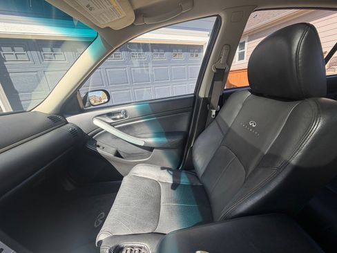 Used 2005 INFINITI G35 Sedan w/ (P02) Premium Pkg B image 11