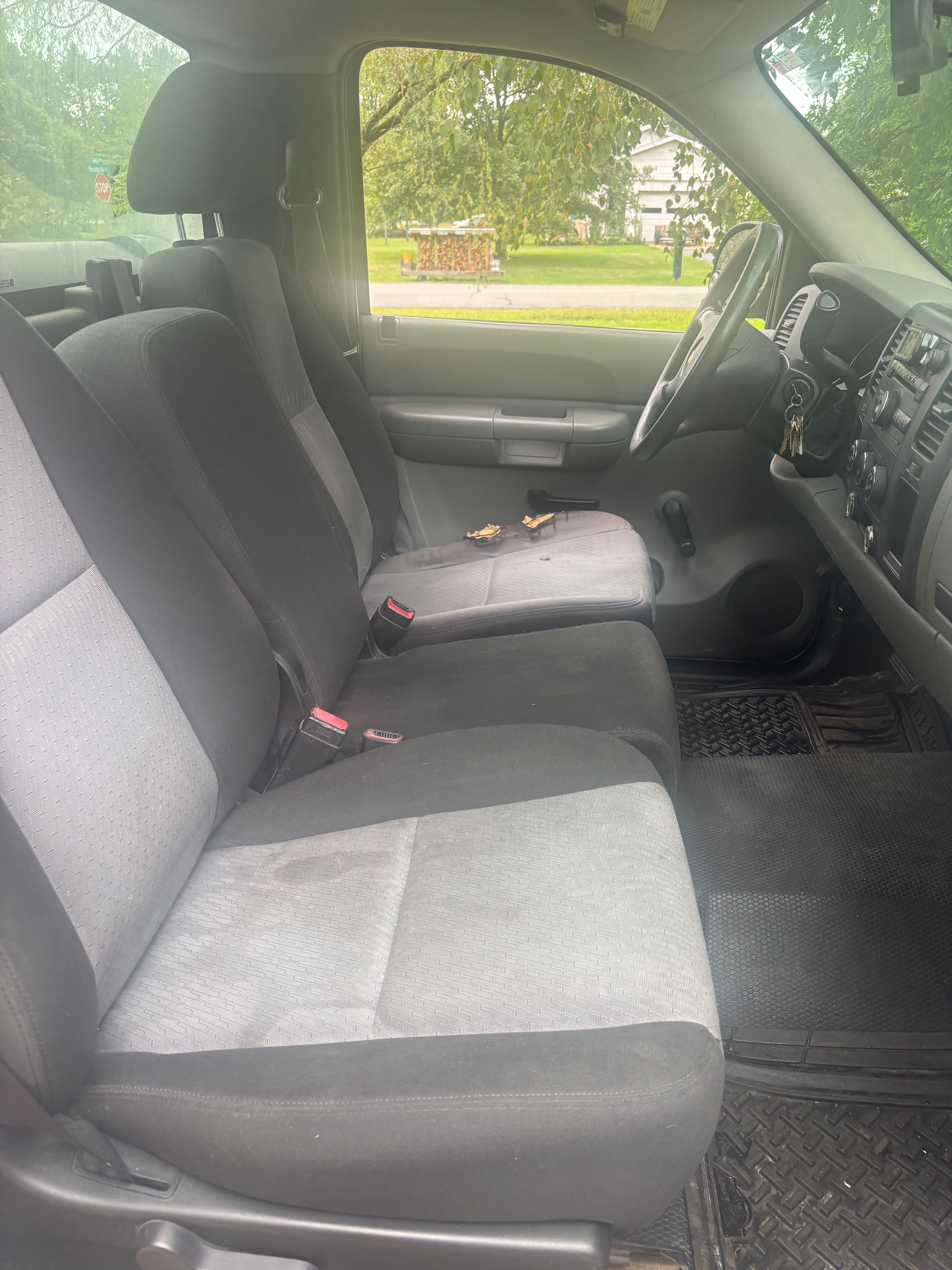 Used 2009 Chevrolet Silverado 1500 W/T RWD image 11