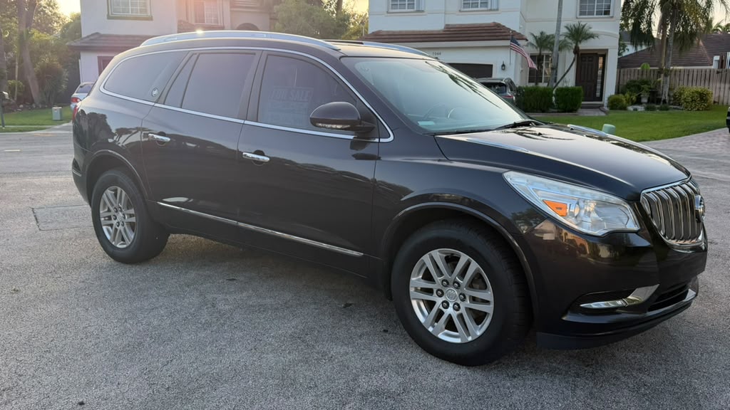Used 2014 Buick Enclave Convenience FWD image 1