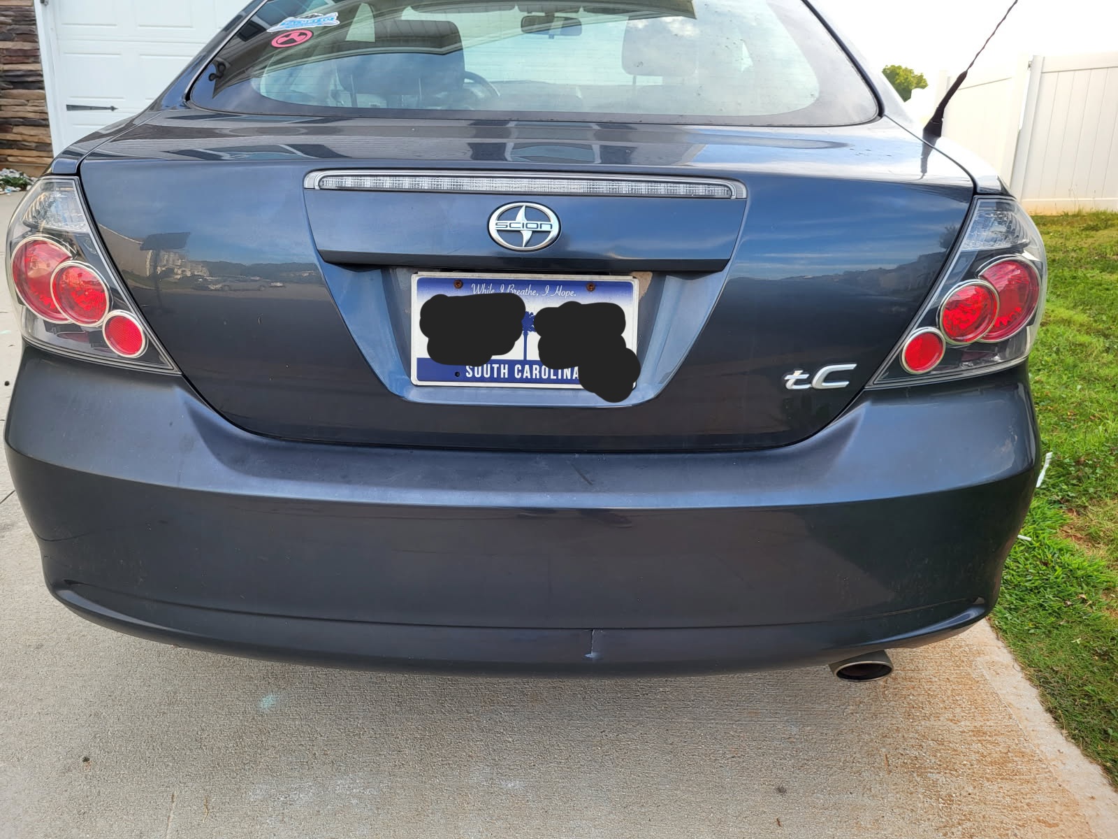 Used 2010 Scion tC FWD image 2