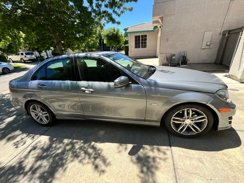 Used 2012 Mercedes-Benz C 250 Sedan image 1