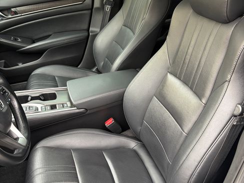 Used 2021 Honda Accord EX-L image 13