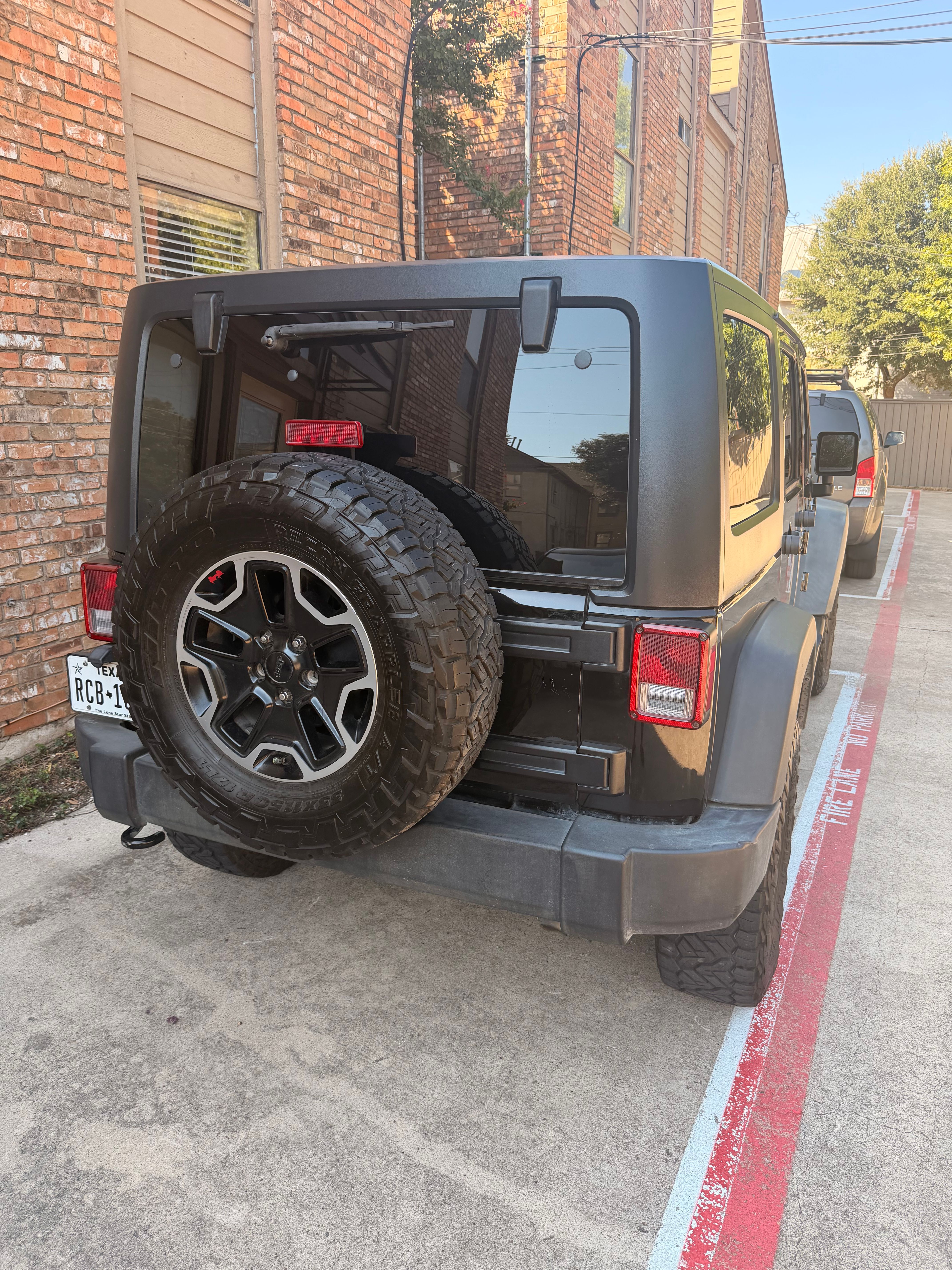 Used 2017 Jeep Wrangler Unlimited Sport w/ Quick Order Package 24S AWD/4WD image 13