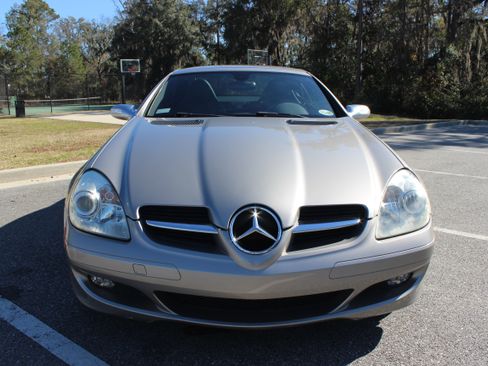 Used 2005 Mercedes-Benz SLK 350 image 5
