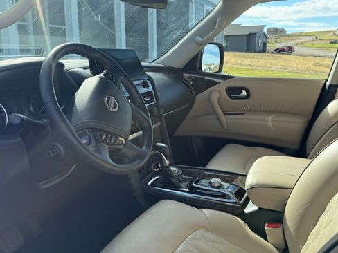 Used 2023 Nissan Armada Platinum w/ Captain's Chairs Package image 13