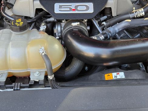 Used 2017 Ford Mustang GT Premium w/ Equipment Group 401A image 22