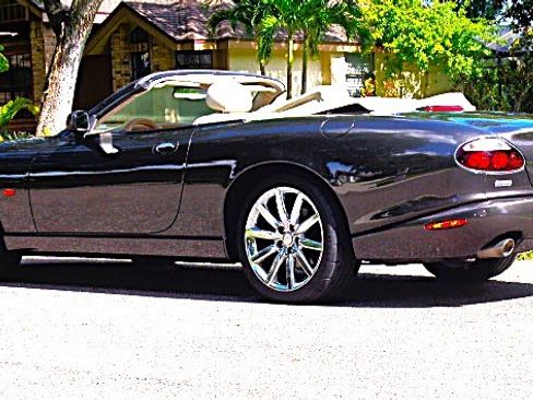 Used 2006 Jaguar XK8 Convertible RWD image 5