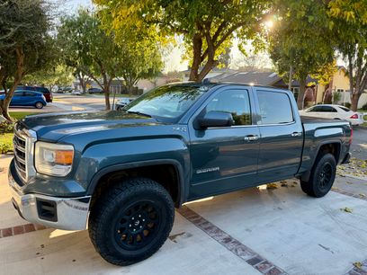 Used 2014 GMC Sierra 1500 SLE w/ Suspension Package, Off-Road