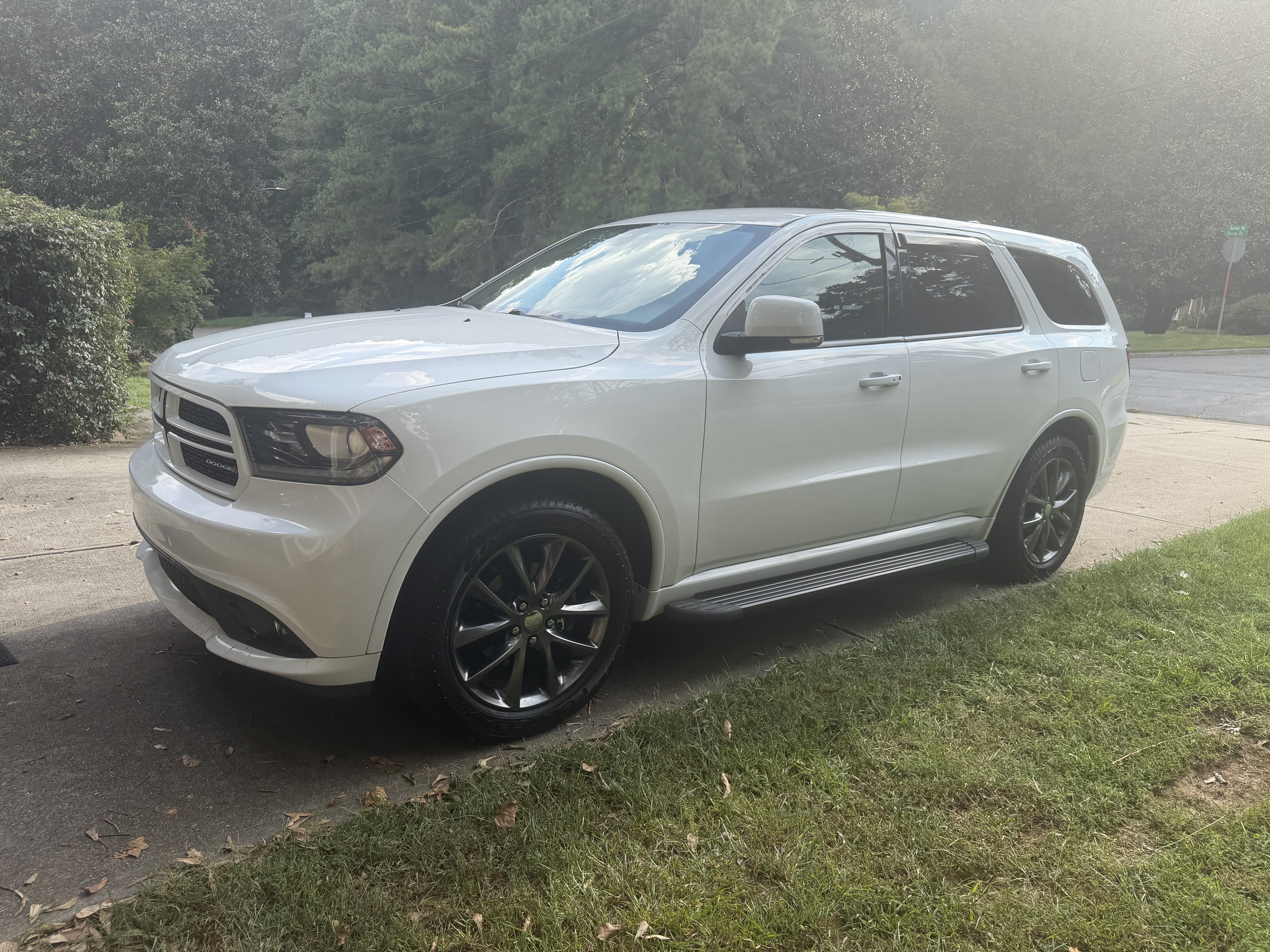 Used 2017 Dodge Durango GT w/ Nav & Power Liftgate Group AWD/4WD image 2