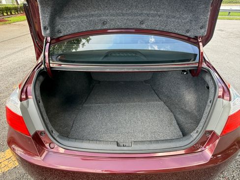 Used 2015 Honda Accord LX image 14