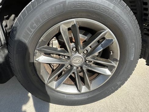 Used 2014 Lexus GX 460 image 15