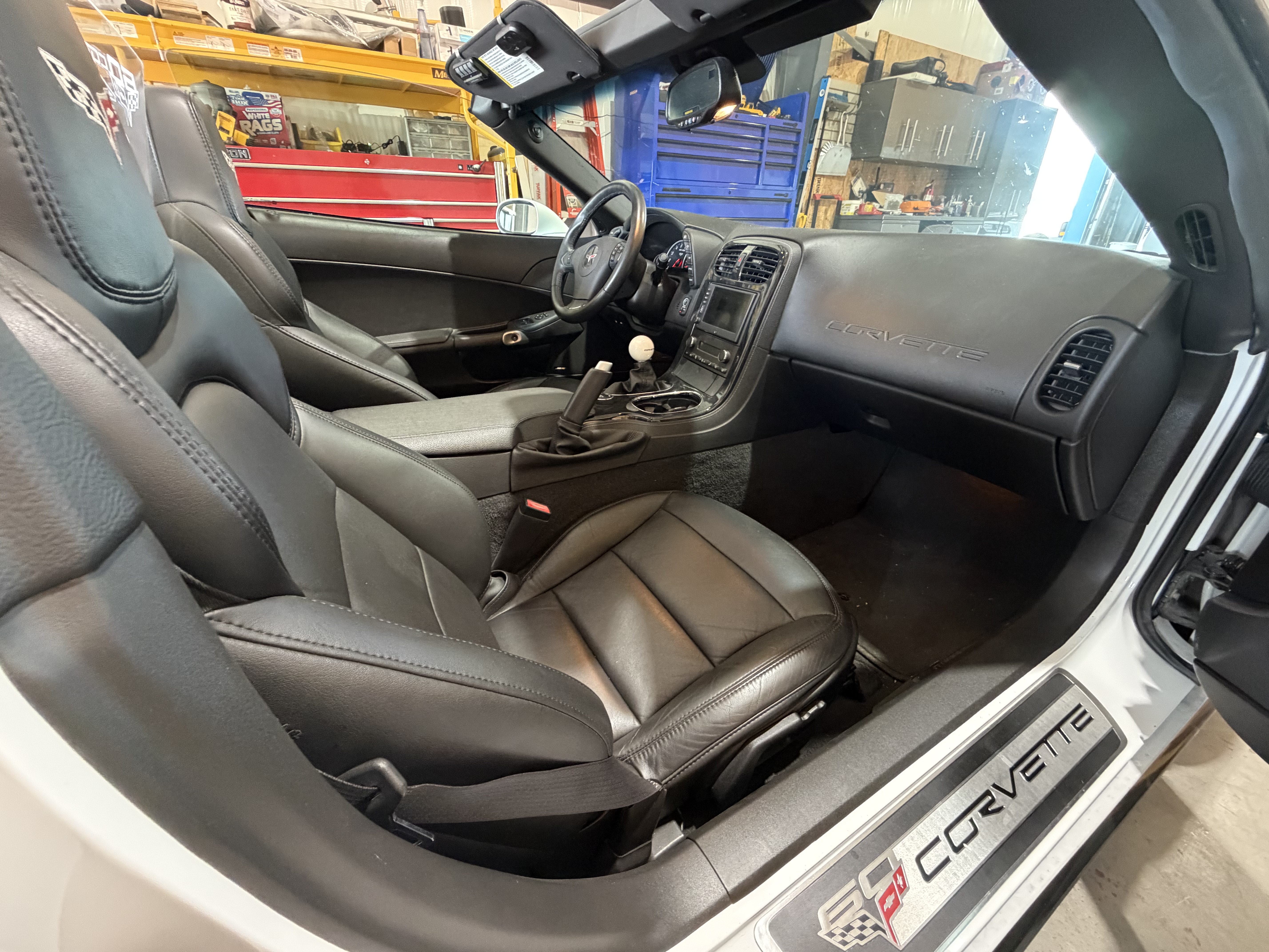 Used 2013 Chevrolet Corvette 427 w/ Z06 Carbon Fiber Package RWD image 6