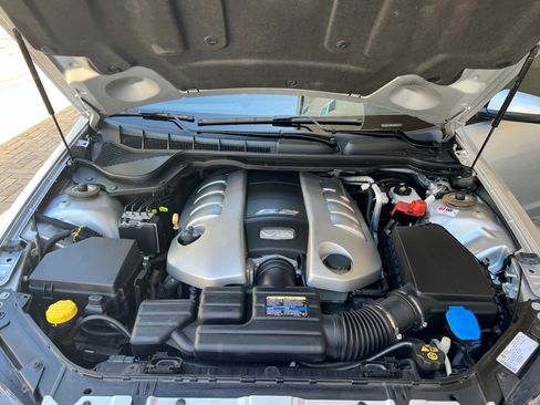 Used 2009 Pontiac G8 GXP image 19