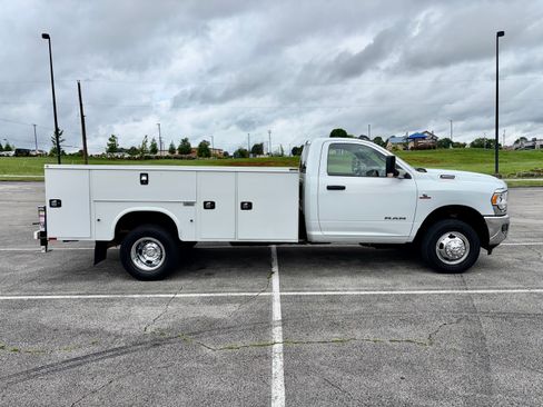 Used 2022 RAM 3500 Tradesman AWD/4WD image 8