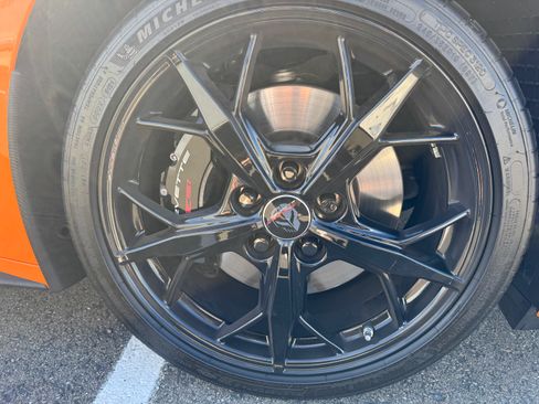 Used 2022 Chevrolet Corvette Stingray Preferred Cpe w/ Z51 Performance Package image 9