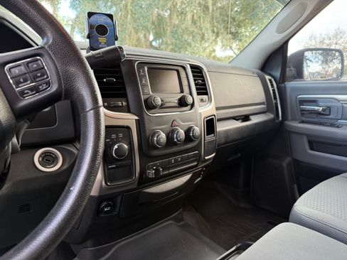 Used 2014 RAM 2500 SLT image 7