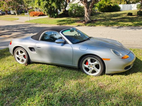 Used 2002 Porsche Boxster S image 11