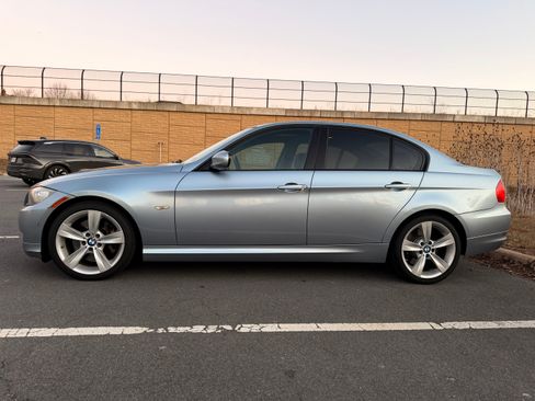 Used 2009 BMW 335i xDrive 335i xDrive Sedan 4D image 10