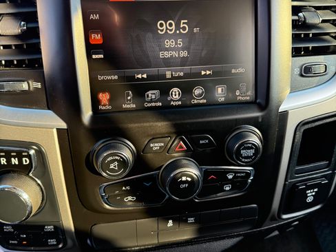 Used 2014 RAM 1500 Big Horn image 14