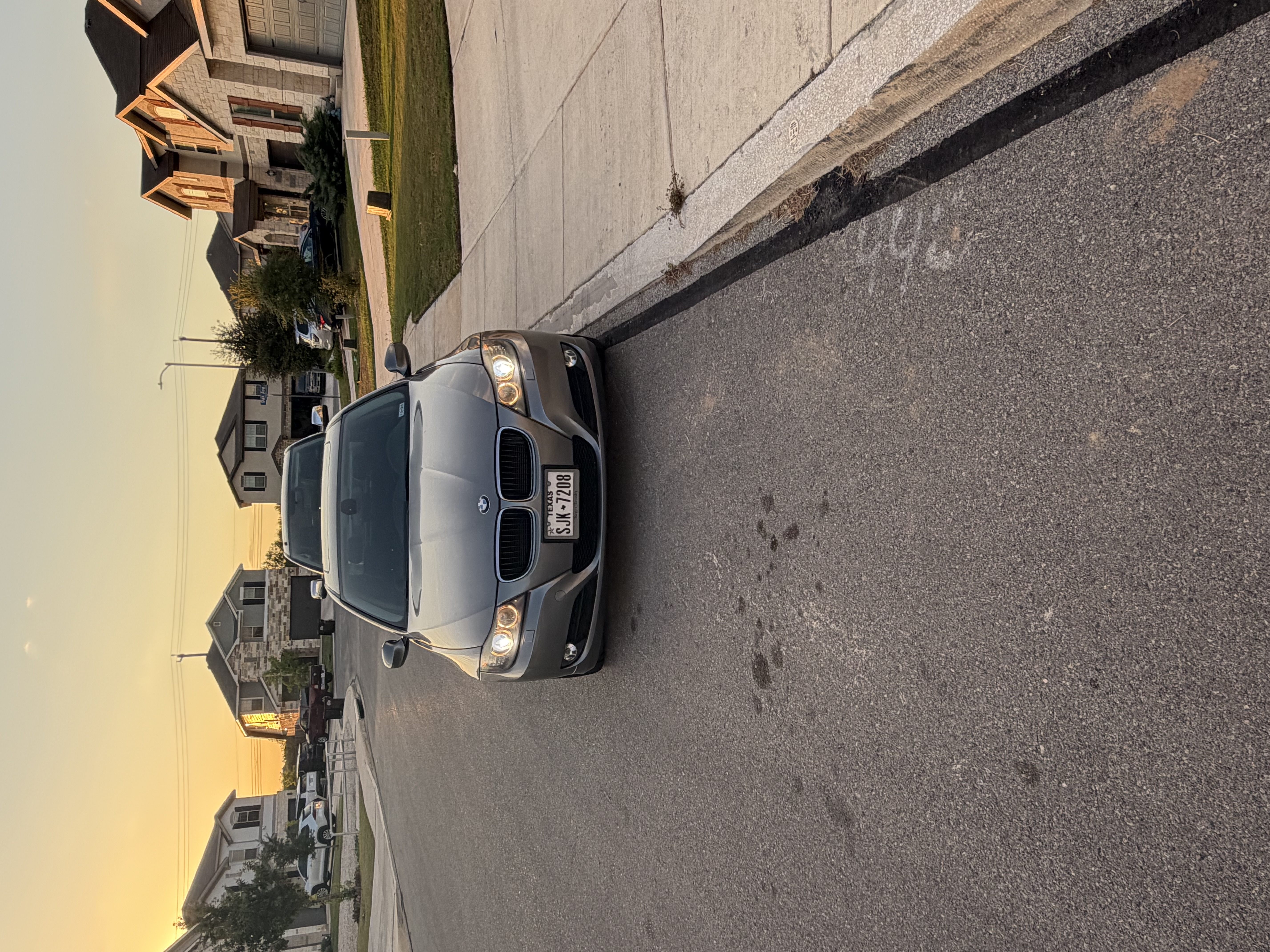 Used 2011 BMW 328i xDrive Sedan AWD/4WD image 11